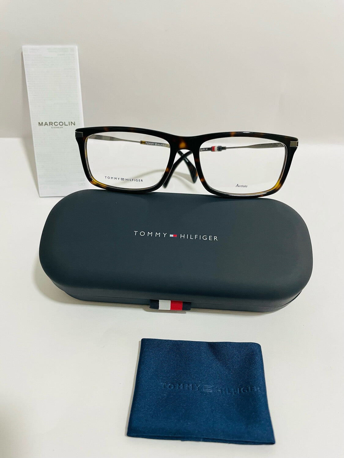 Tommy Hilfiger