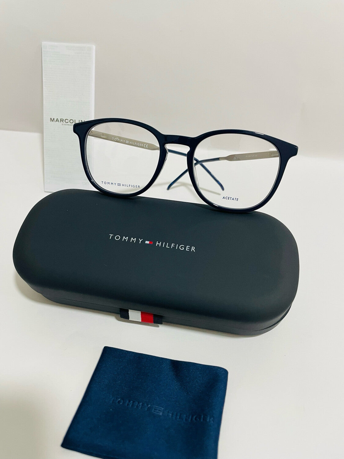 Tommy Hilfiger