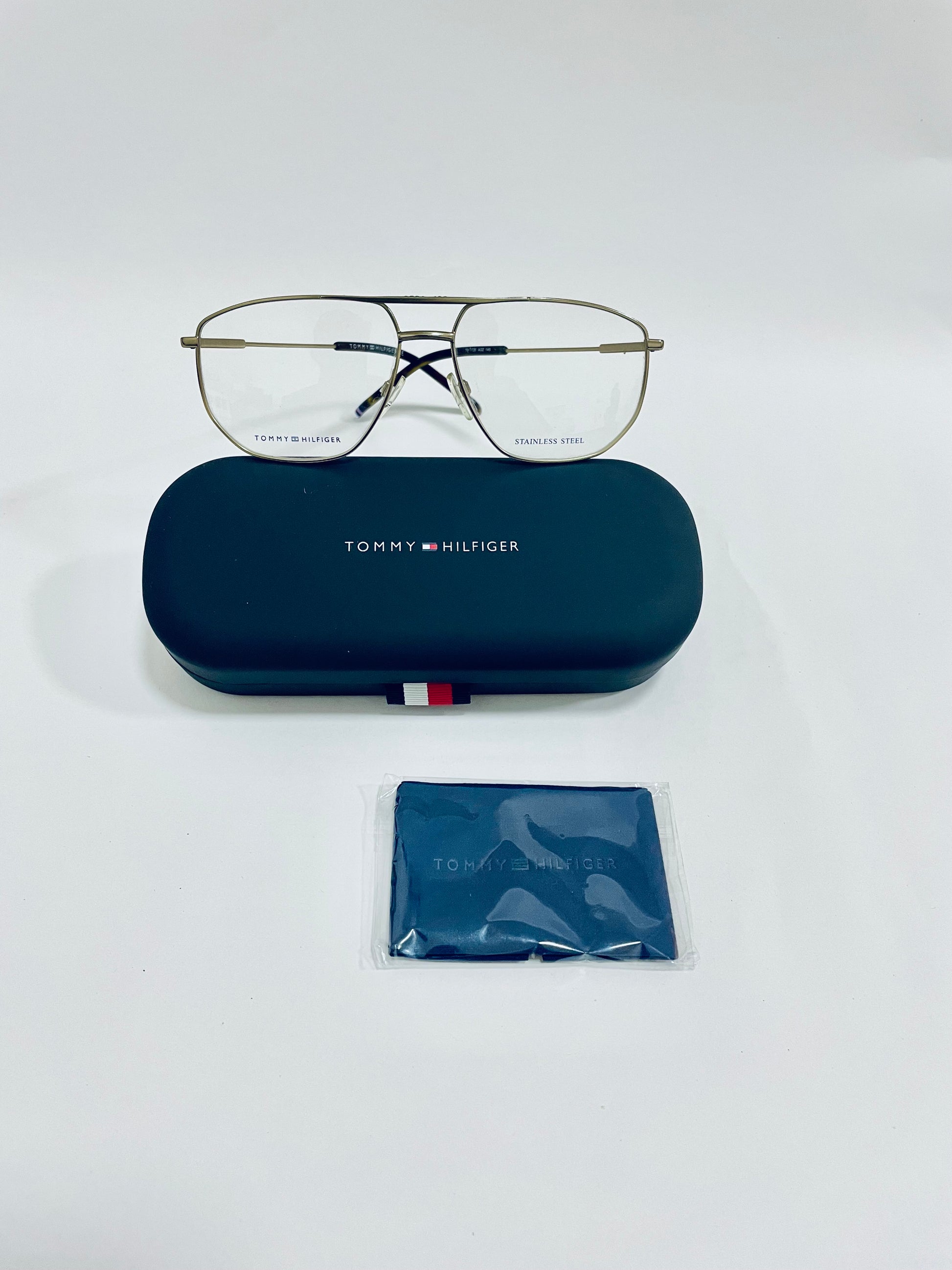 Tommy Hilfiger