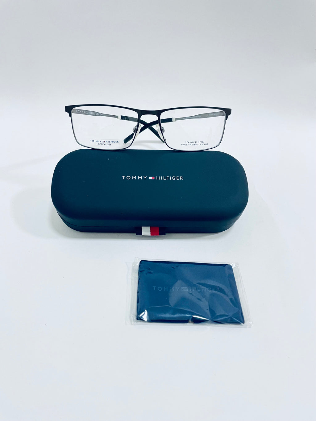 Tommy Hilfiger