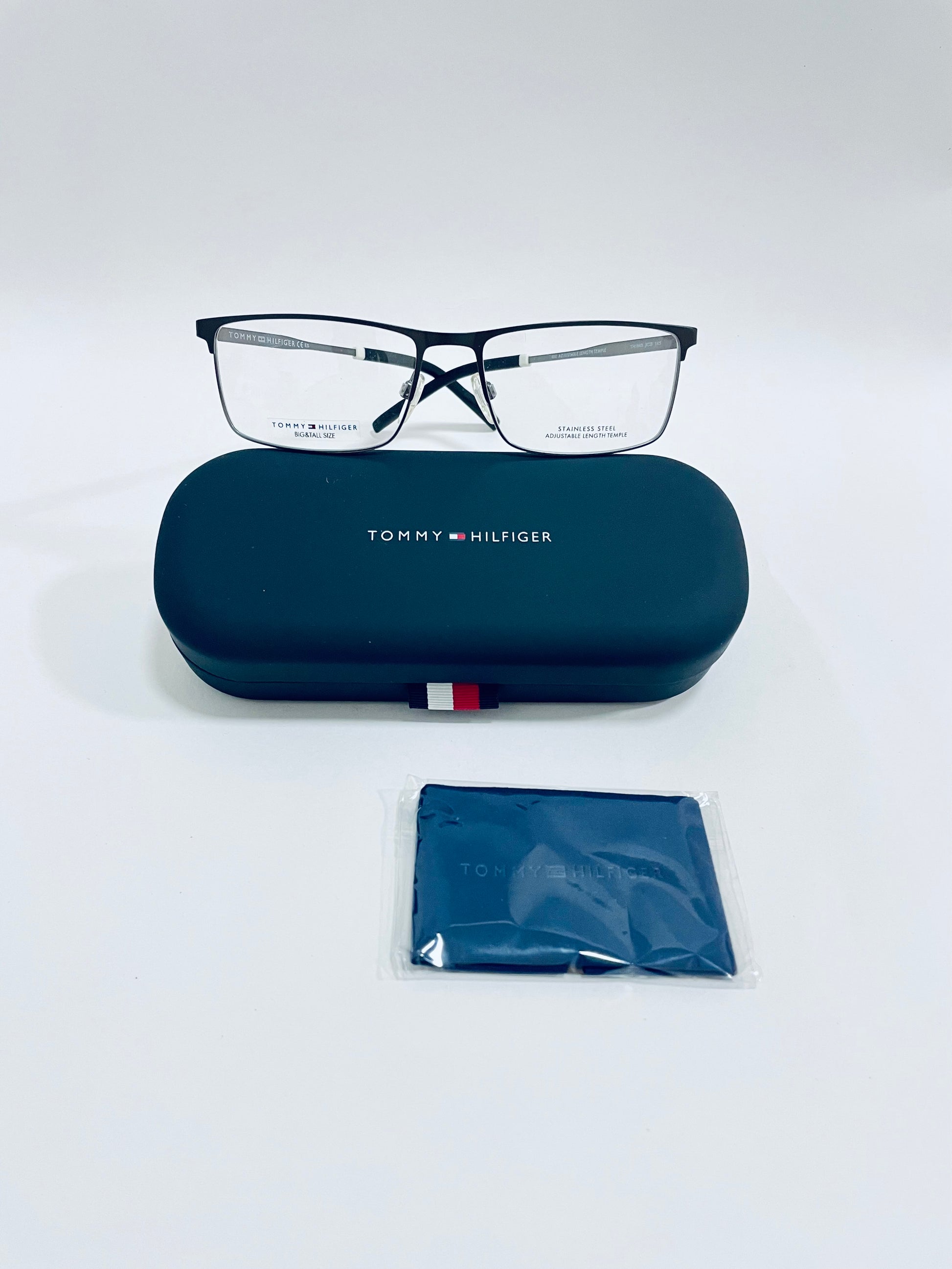 Tommy Hilfiger