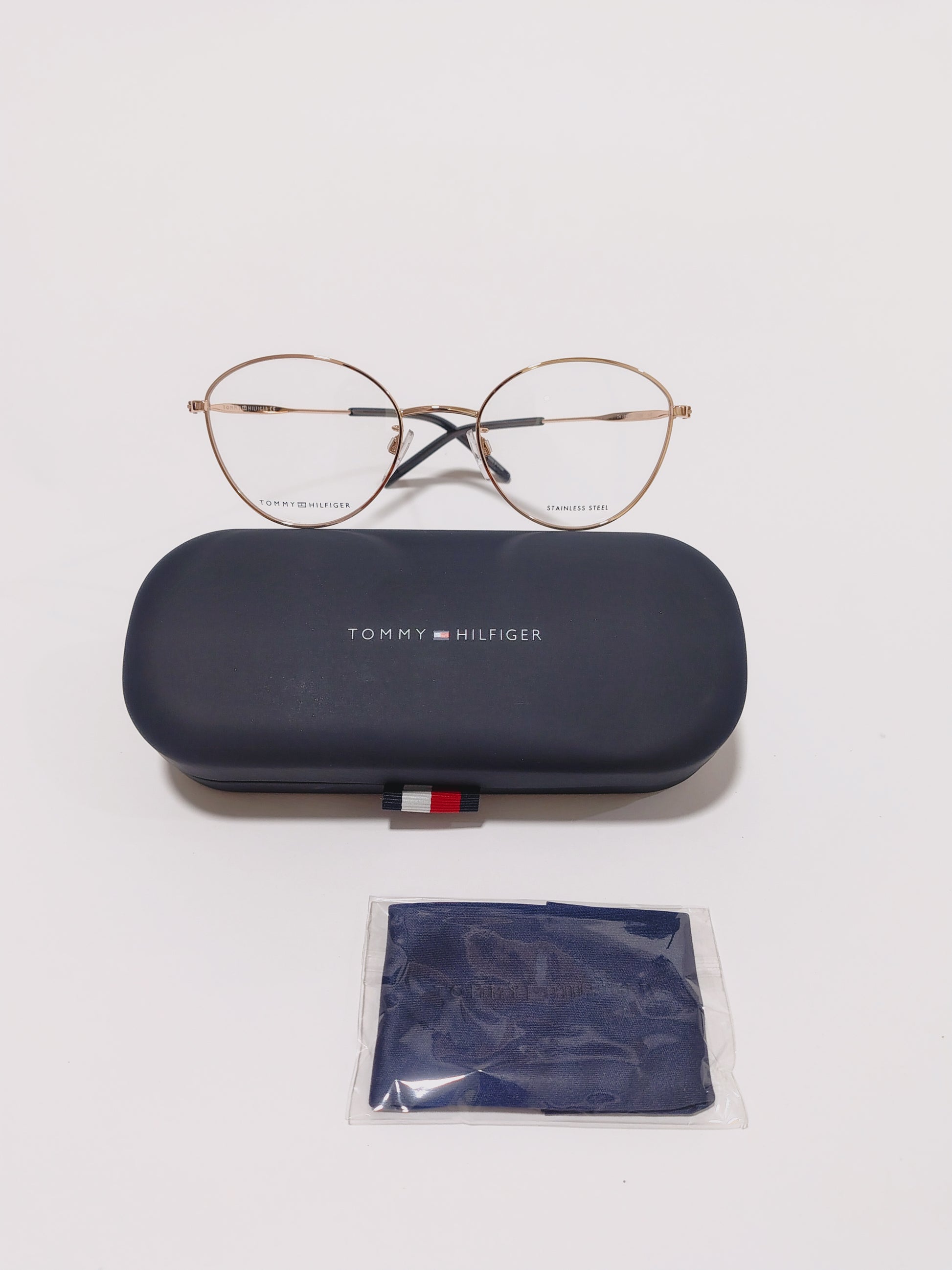 Tommy Hilfiger